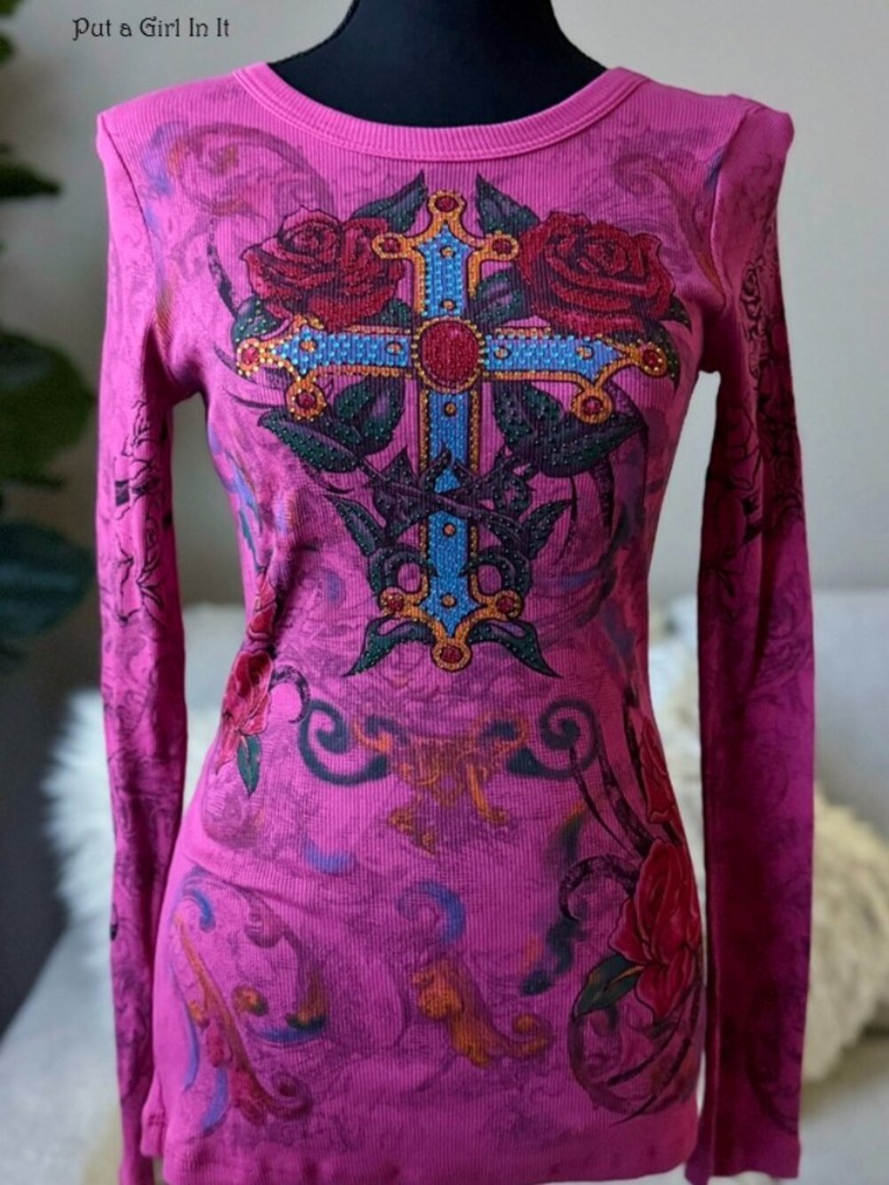 Vocal Apparel women's embellished crystal bright pink cross roses shirt m medium